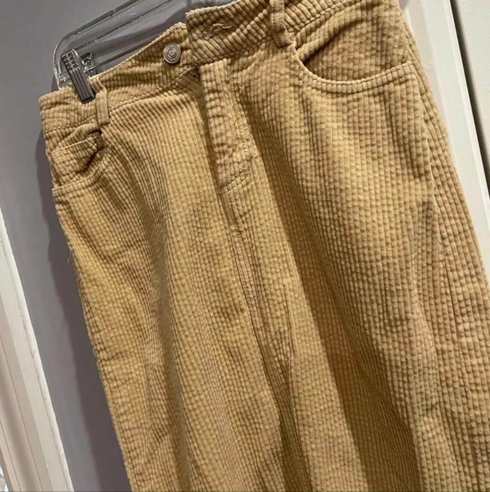 Zara denim corduroy midi skirt - Picture 6 of 10